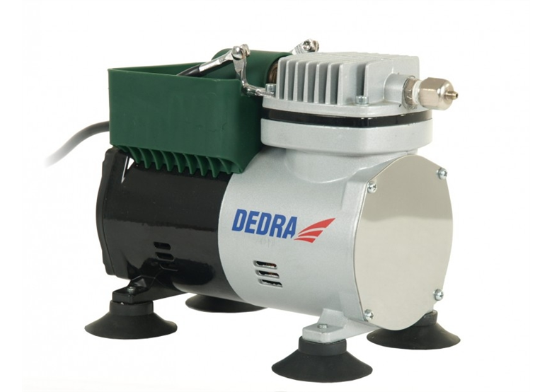 Schilderset met een mini-compressor Dedra DED7470